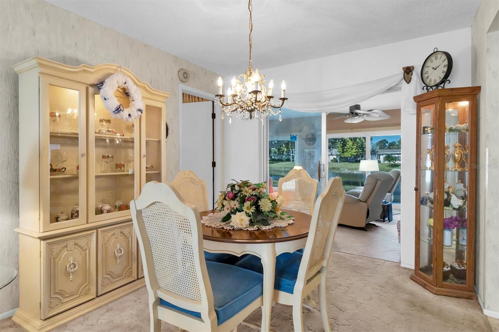 Listing photo id 7 for 10721 Footprint Lane