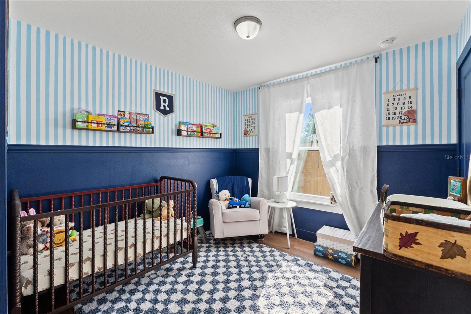 Image 11 of 22 For 3592 Arrowhead Avenue