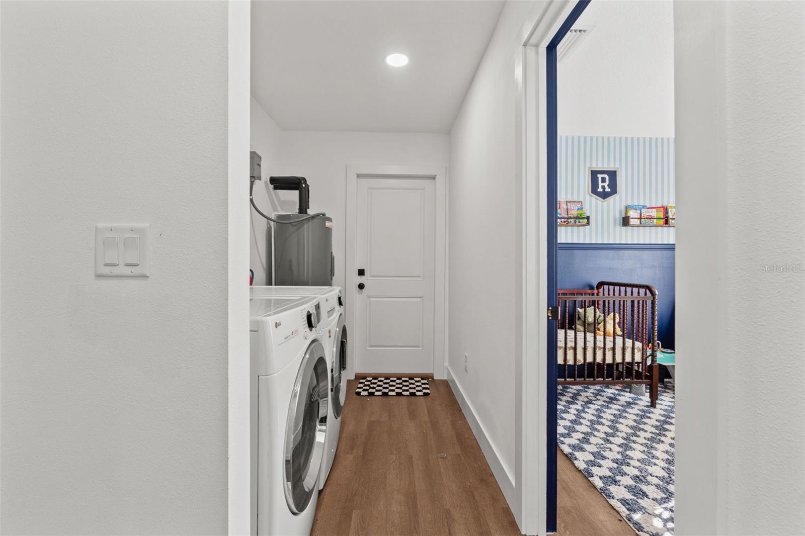 Image 14 of 22 For 3592 Arrowhead Avenue