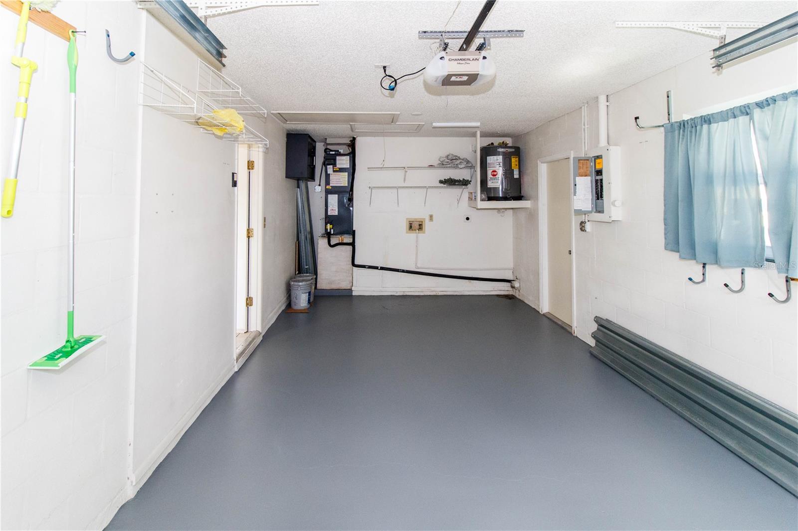 Image 22 of 35 For 11515 Scotch Pine Drive