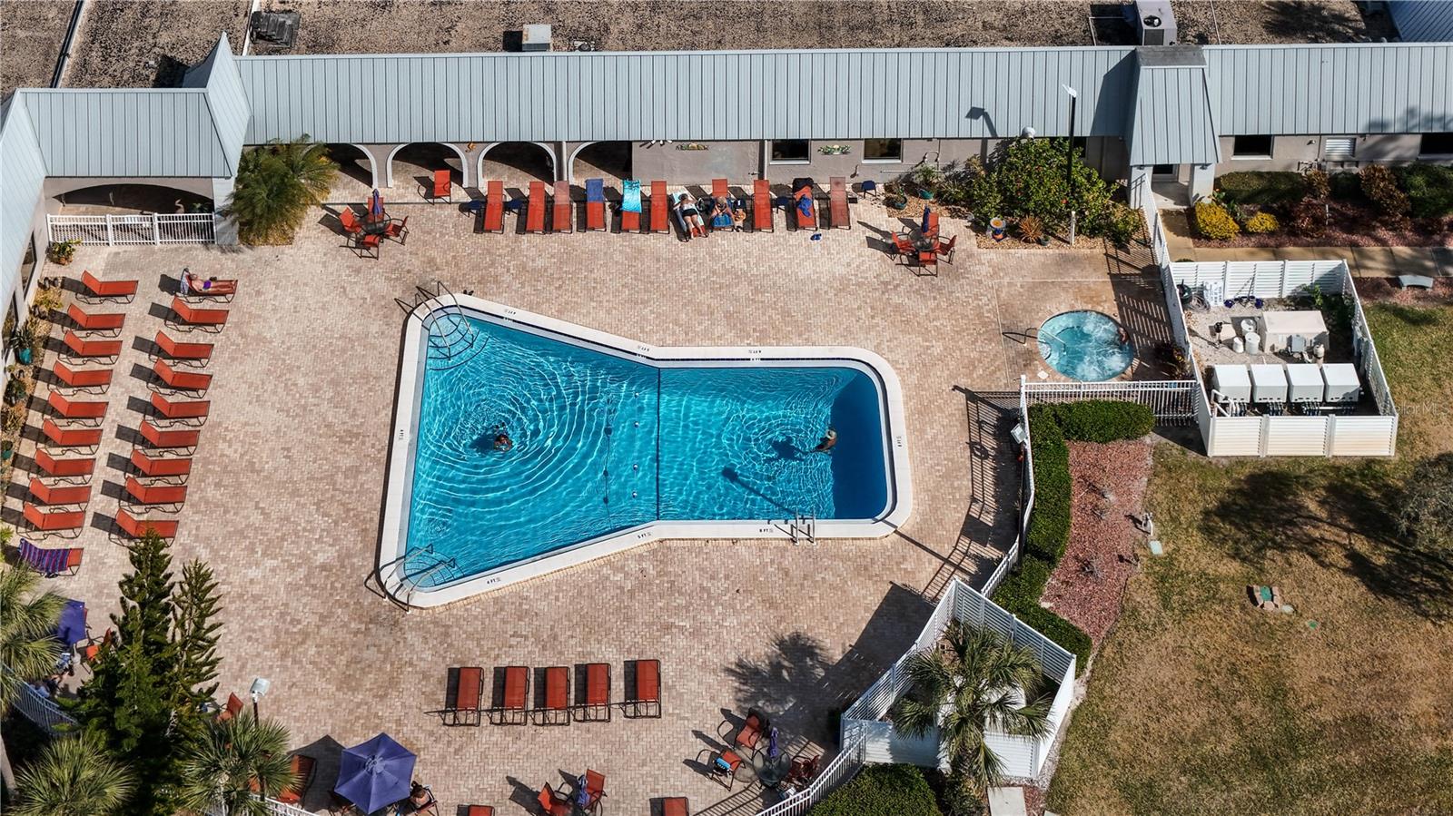 Image 28 of 35 For 11515 Scotch Pine Drive