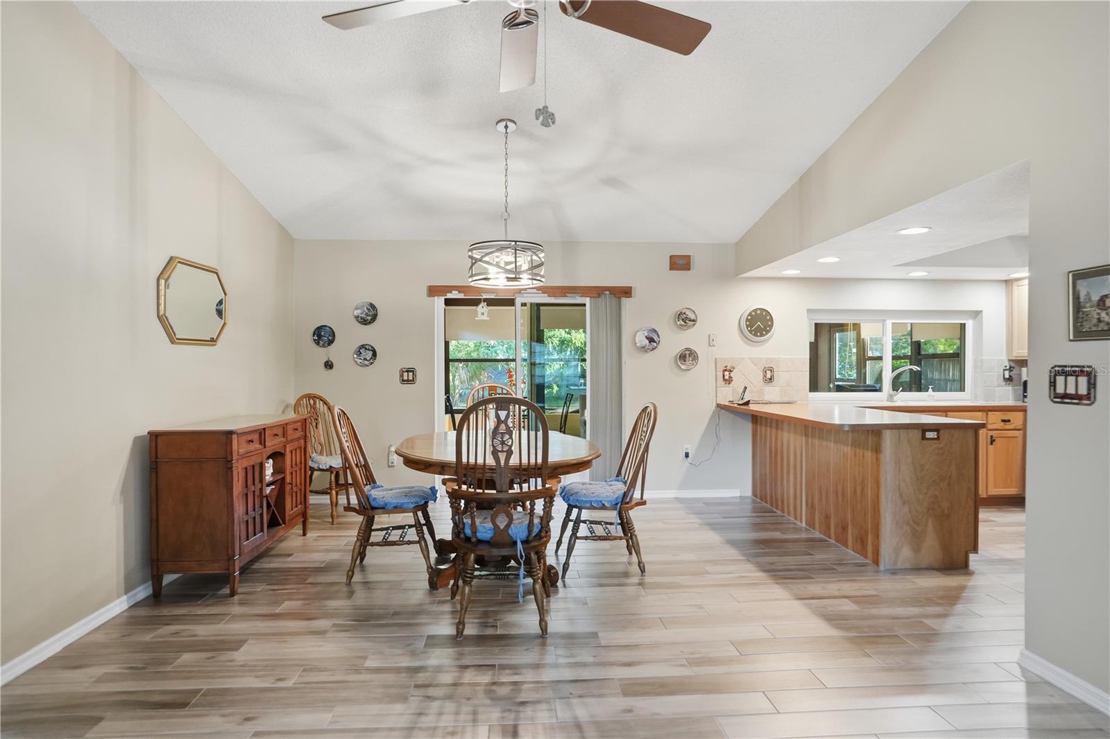 Image 14 of 42 For 3234 Abeline Road