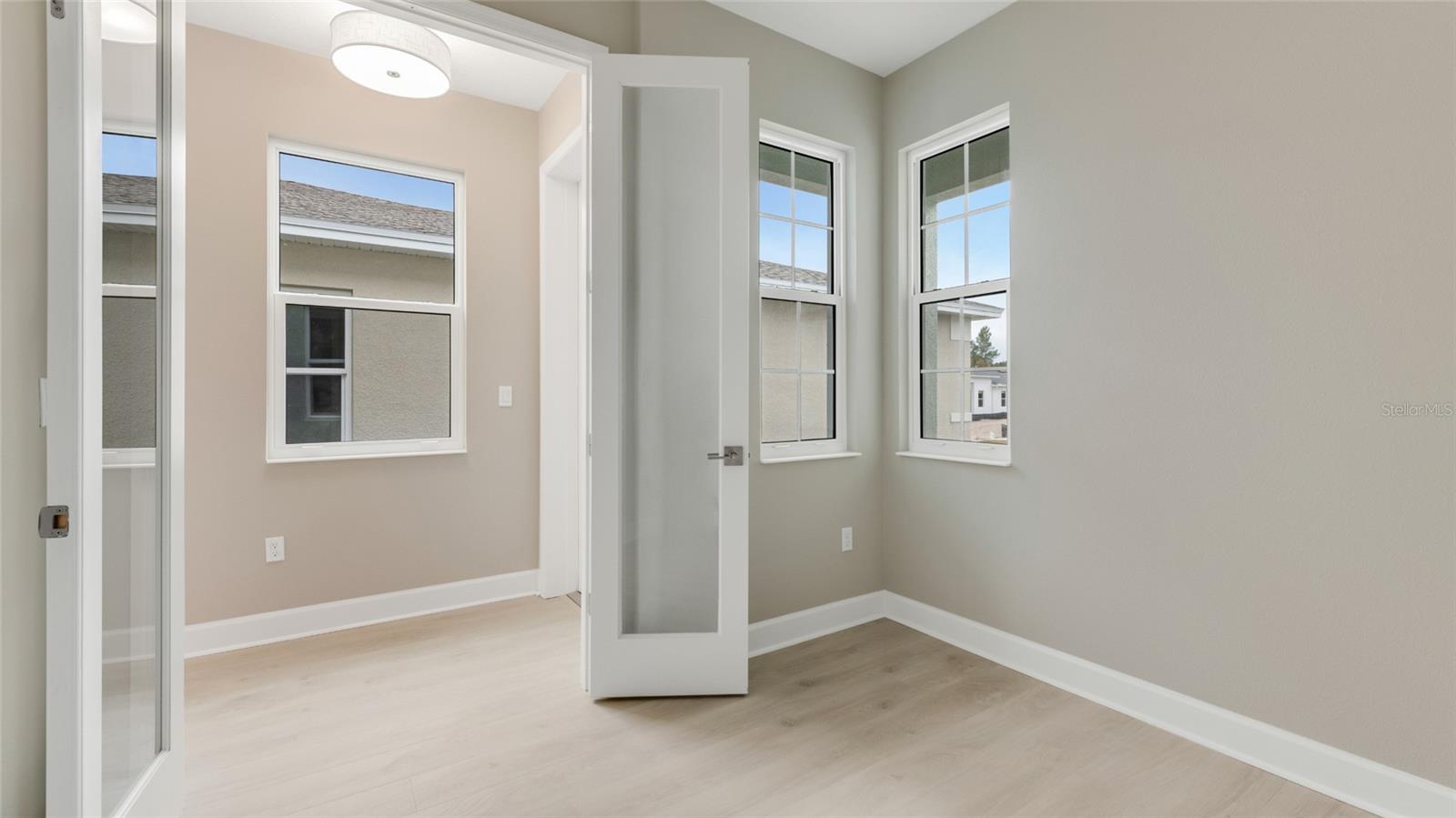 Image 16 of 22 For 1292 Jackson Hole Court