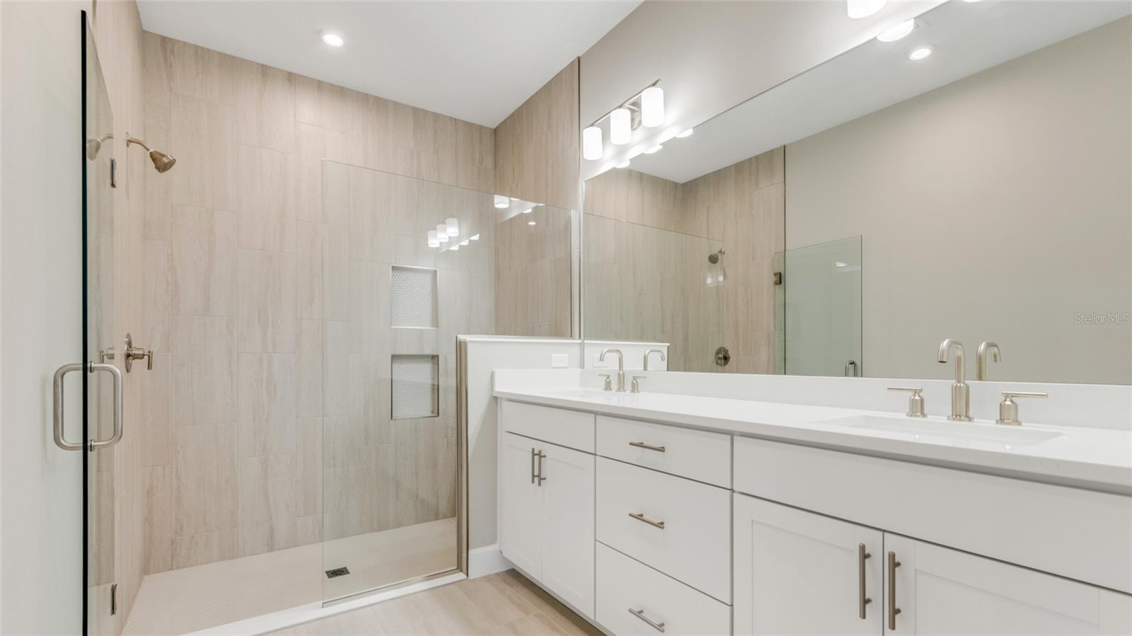 Image 19 of 22 For 1292 Jackson Hole Court