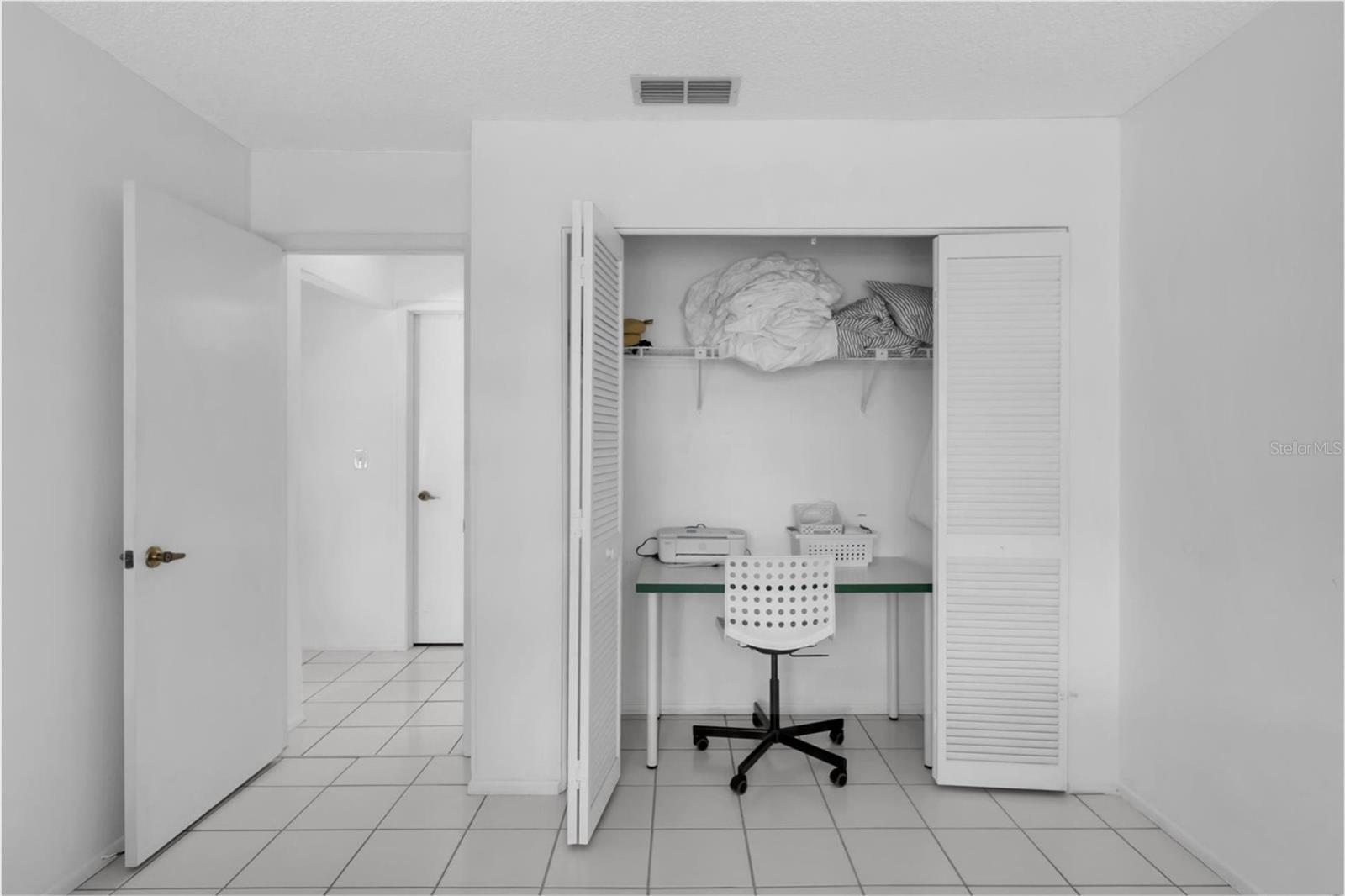 Image 19 of 63 For 11410 Carriage Hill #1 Drive 1