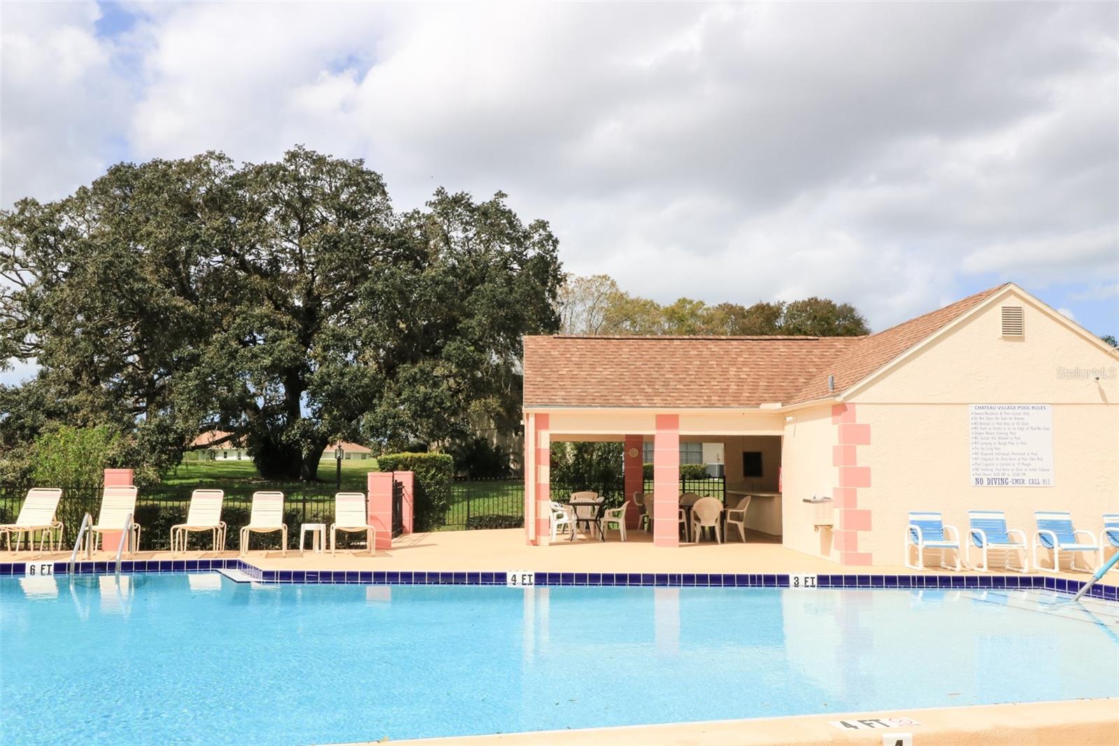 Image 45 of 63 For 11410 Carriage Hill #1 Drive 1