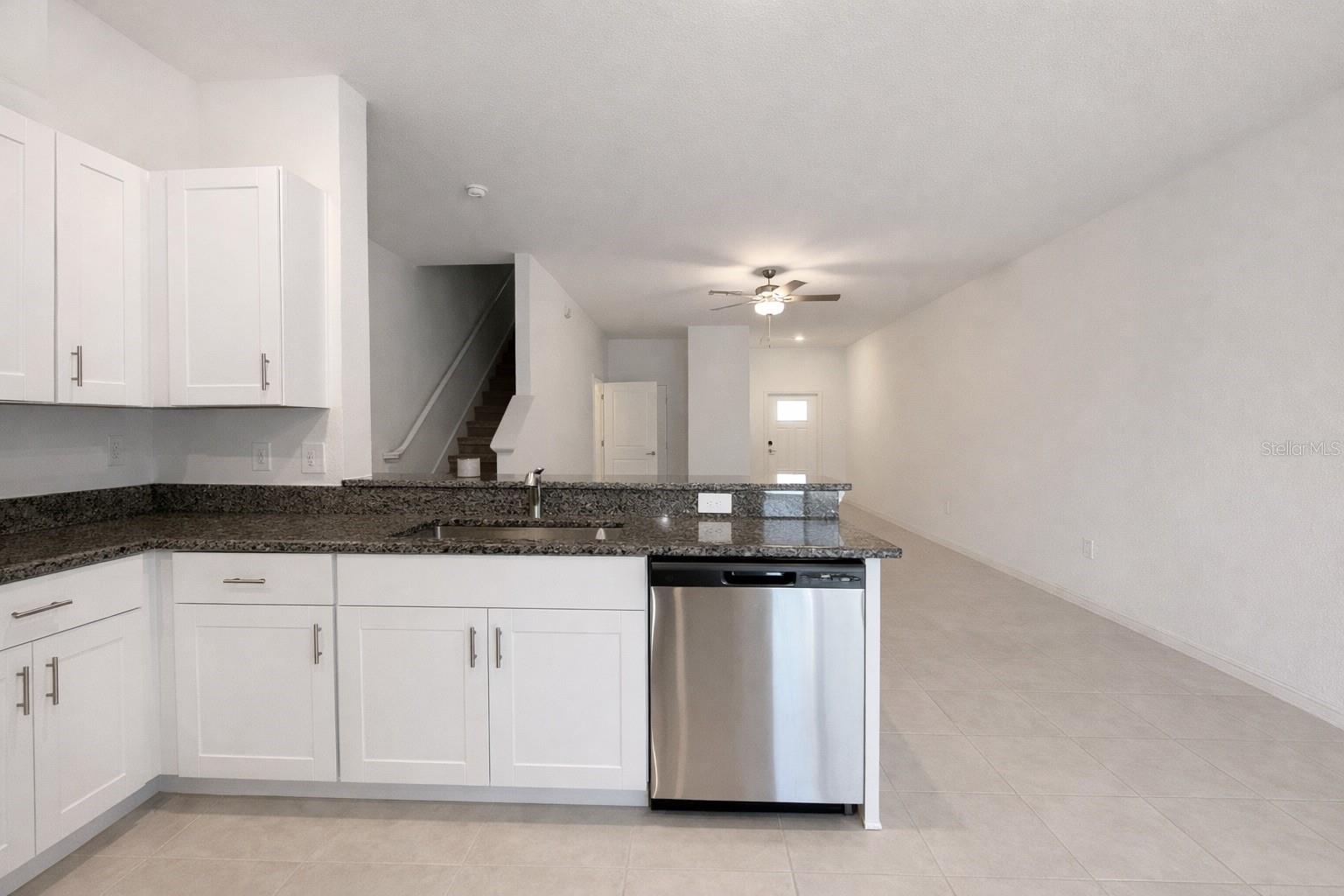 Image 12 of 30 For 6090 Shiner Street