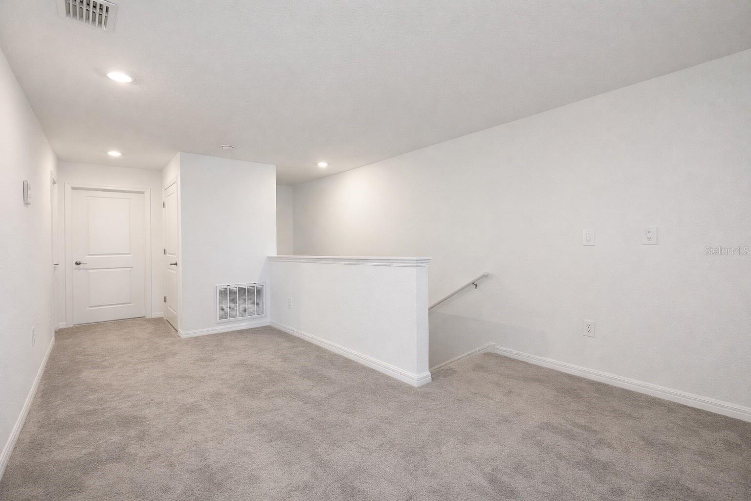 Image 18 of 30 For 6090 Shiner Street