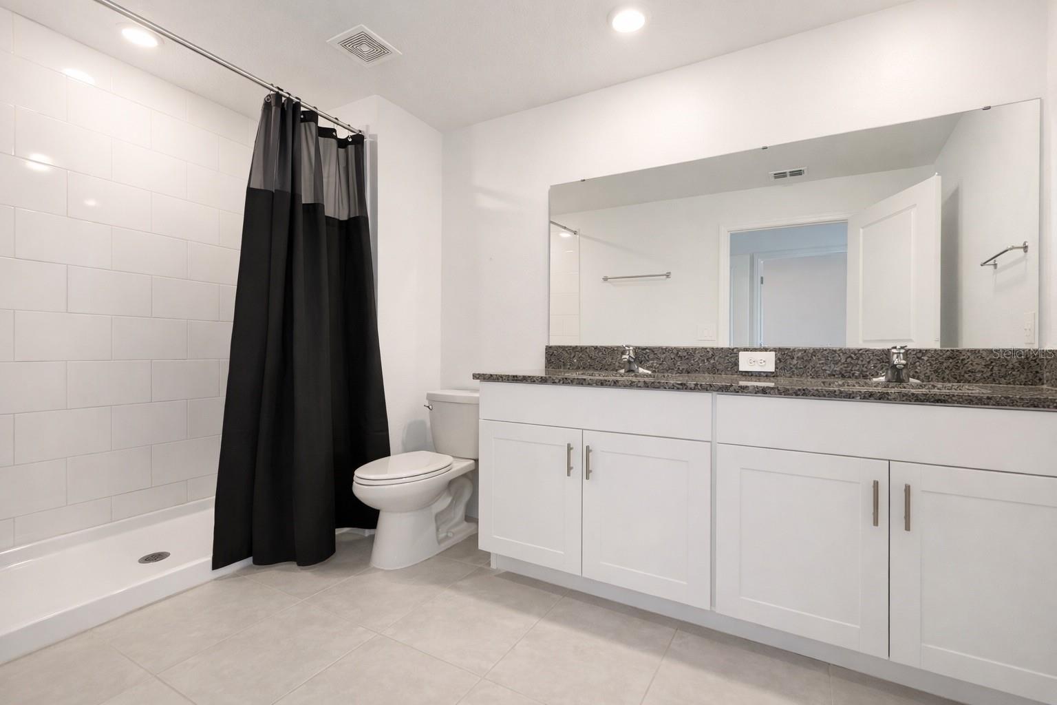 Image 23 of 30 For 6090 Shiner Street