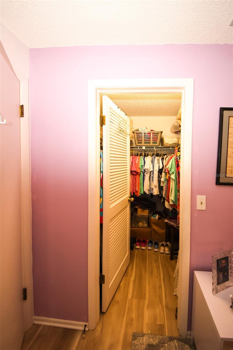 Image 8 of 26 For 12310 Eagleswood Drive D