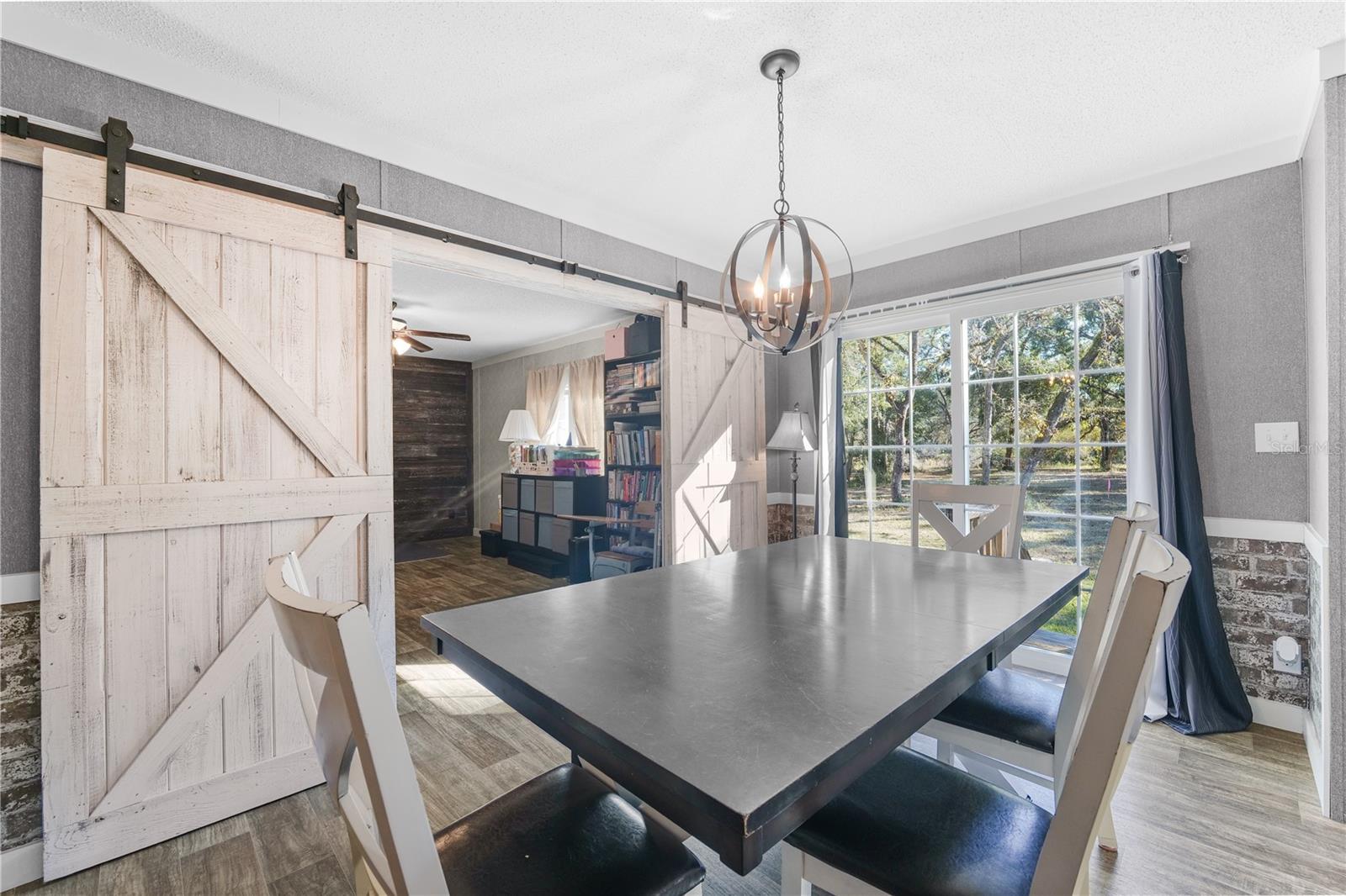 Image 11 of 35 For 18625 Deason Drive