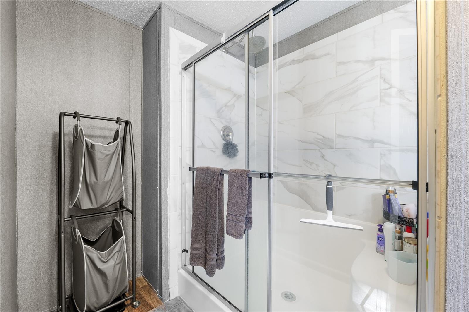 Image 19 of 35 For 18625 Deason Drive