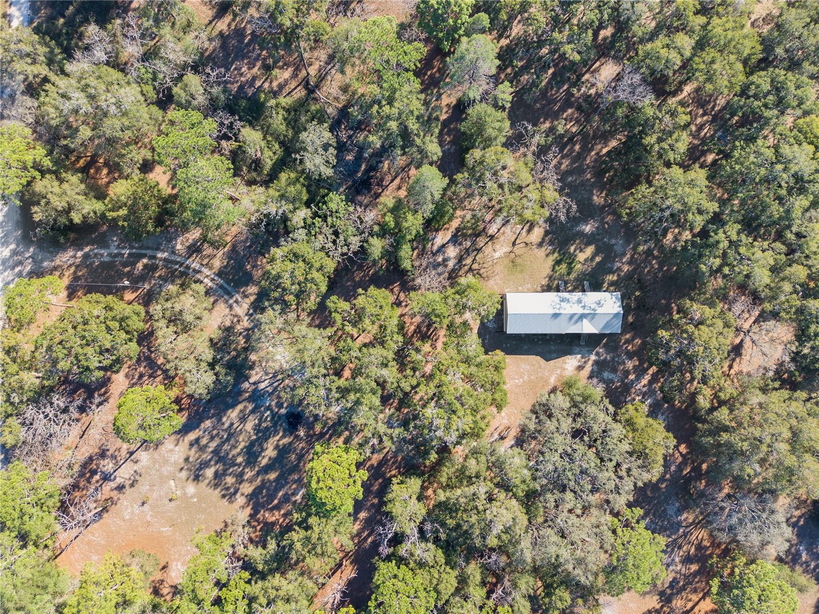 Image 29 of 35 For 18625 Deason Drive