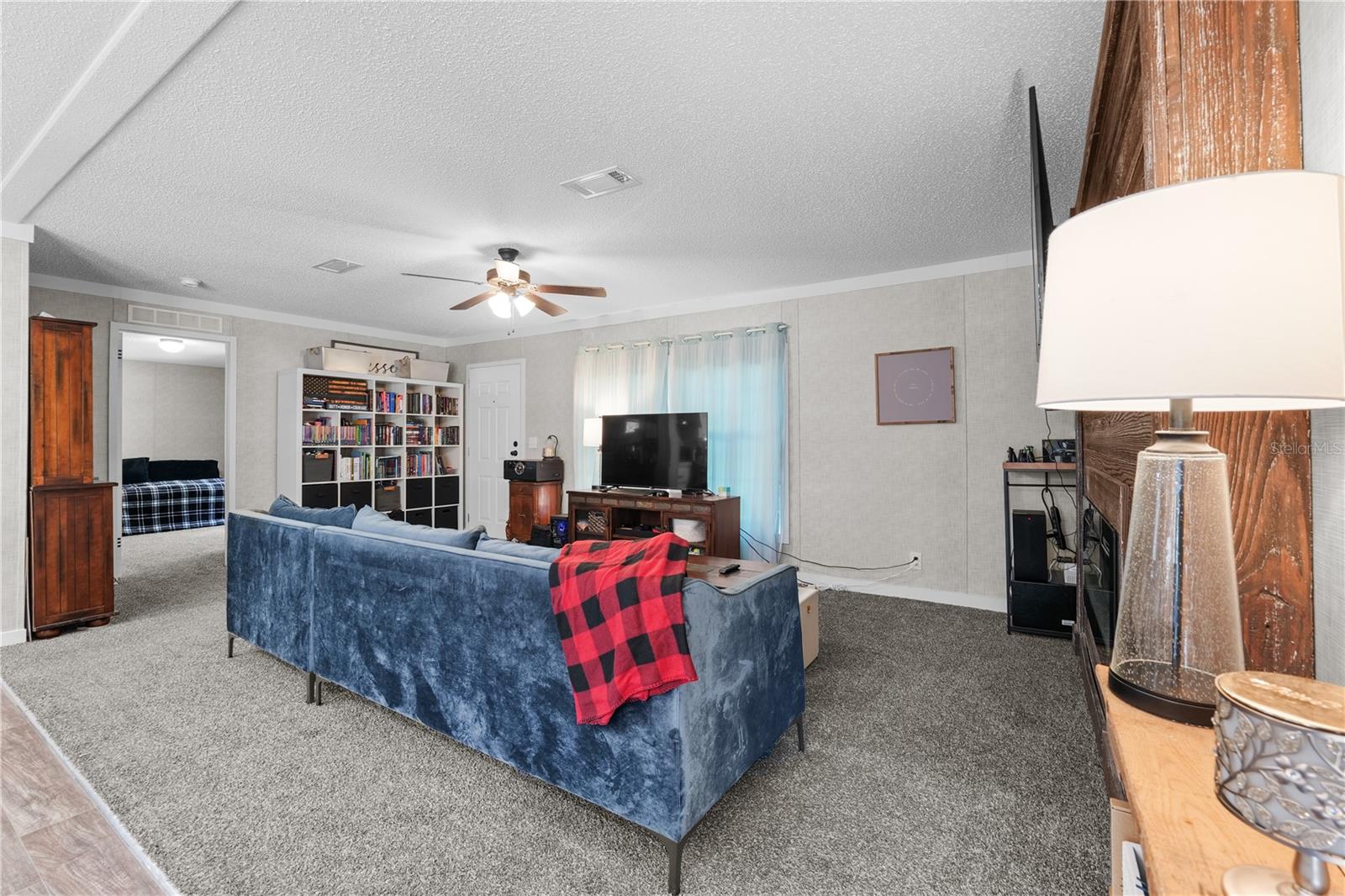 Image 5 of 35 For 18625 Deason Drive