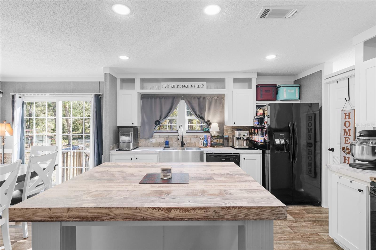 Image 7 of 35 For 18625 Deason Drive