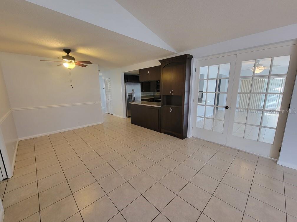 Image 9 of 33 For 8542 Braxton Drive