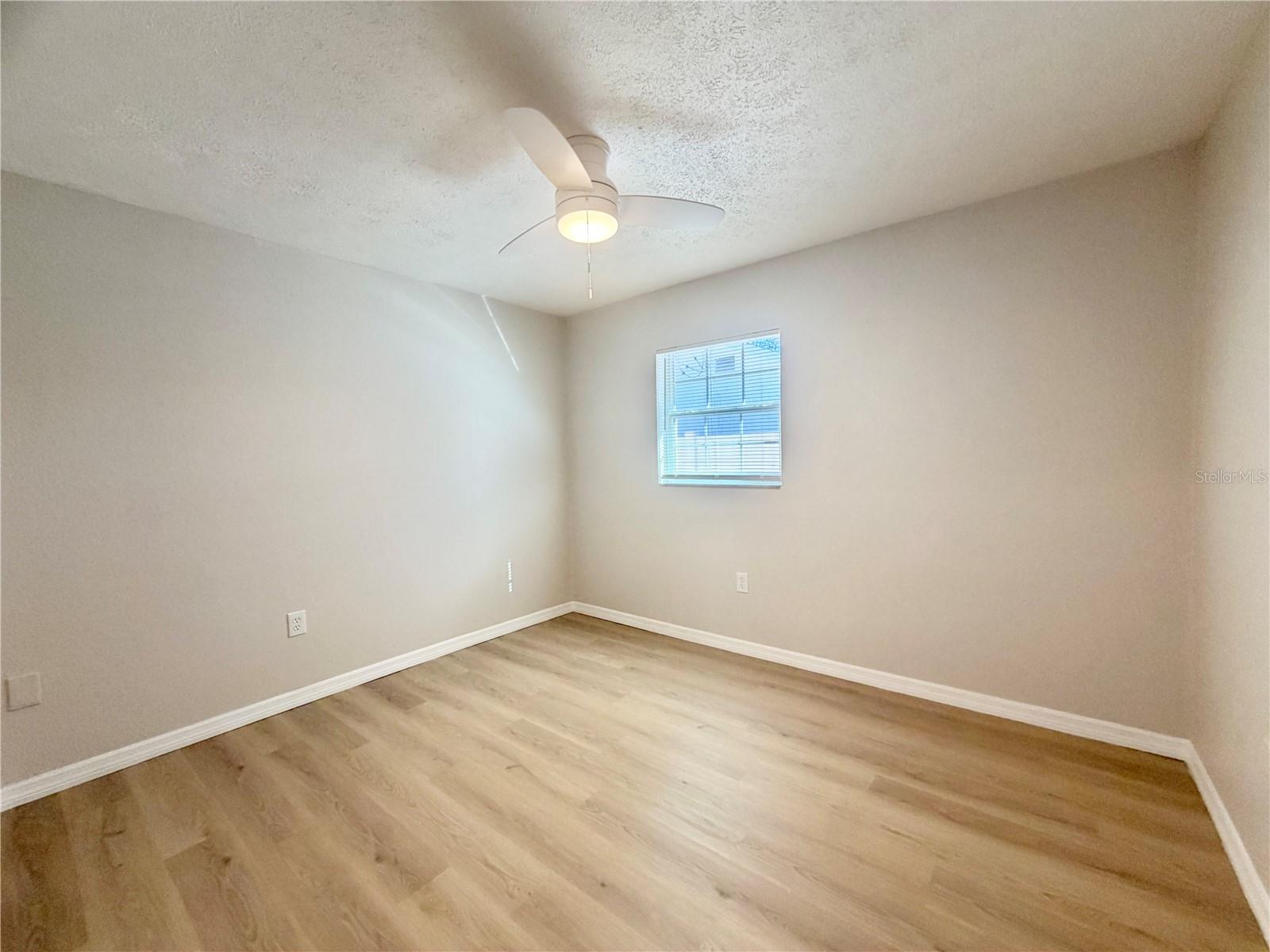 Image 16 of 22 For 5828 Gulf Drive