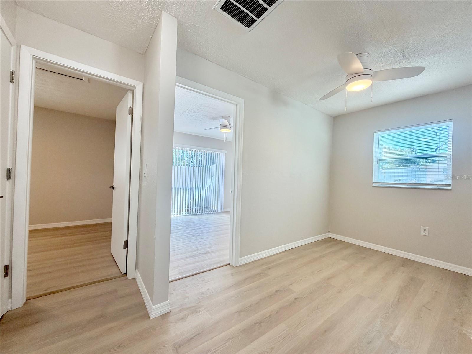 Image 9 of 22 For 5828 Gulf Drive