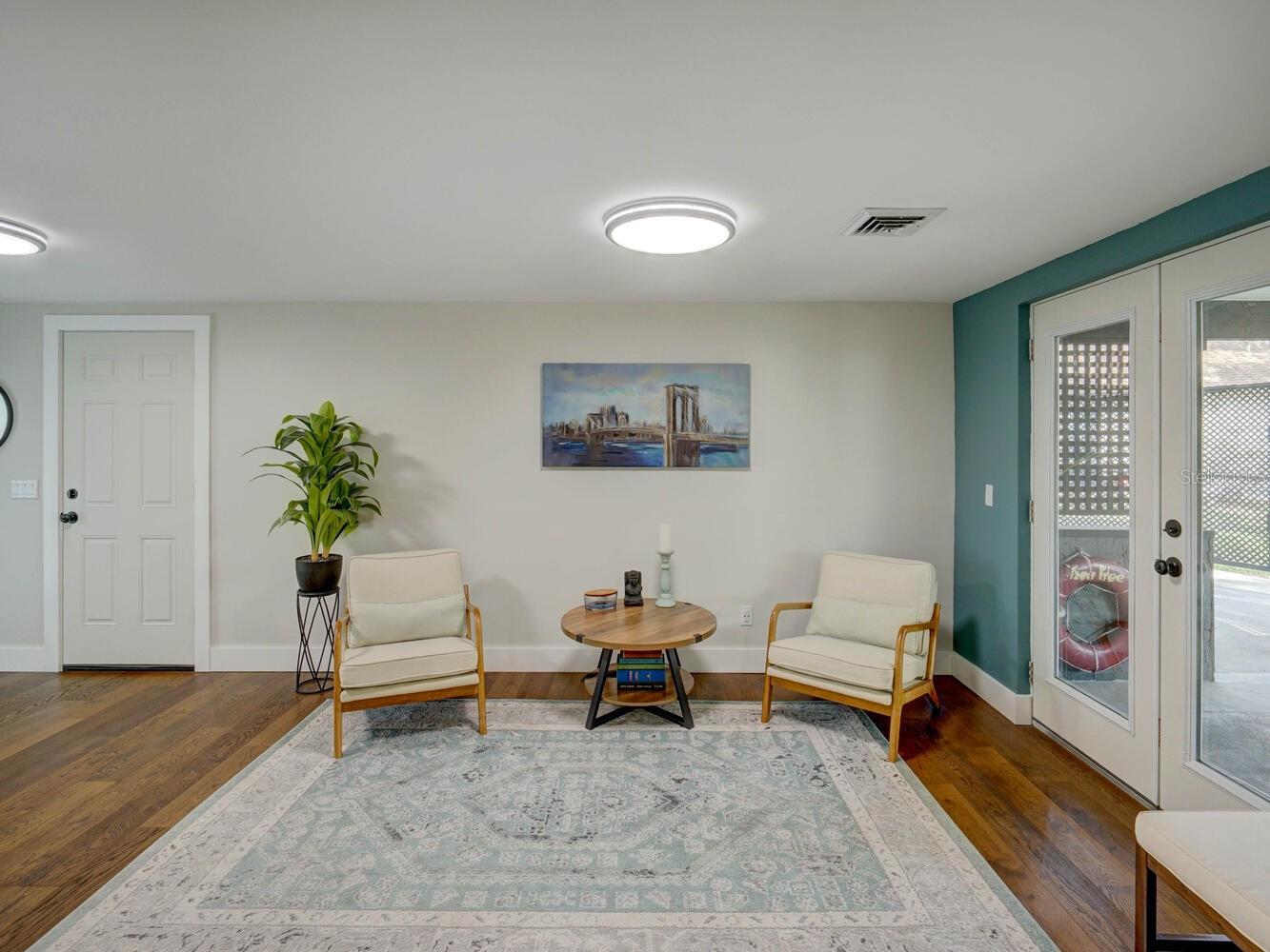 Image 10 of 66 For 6746 River Road