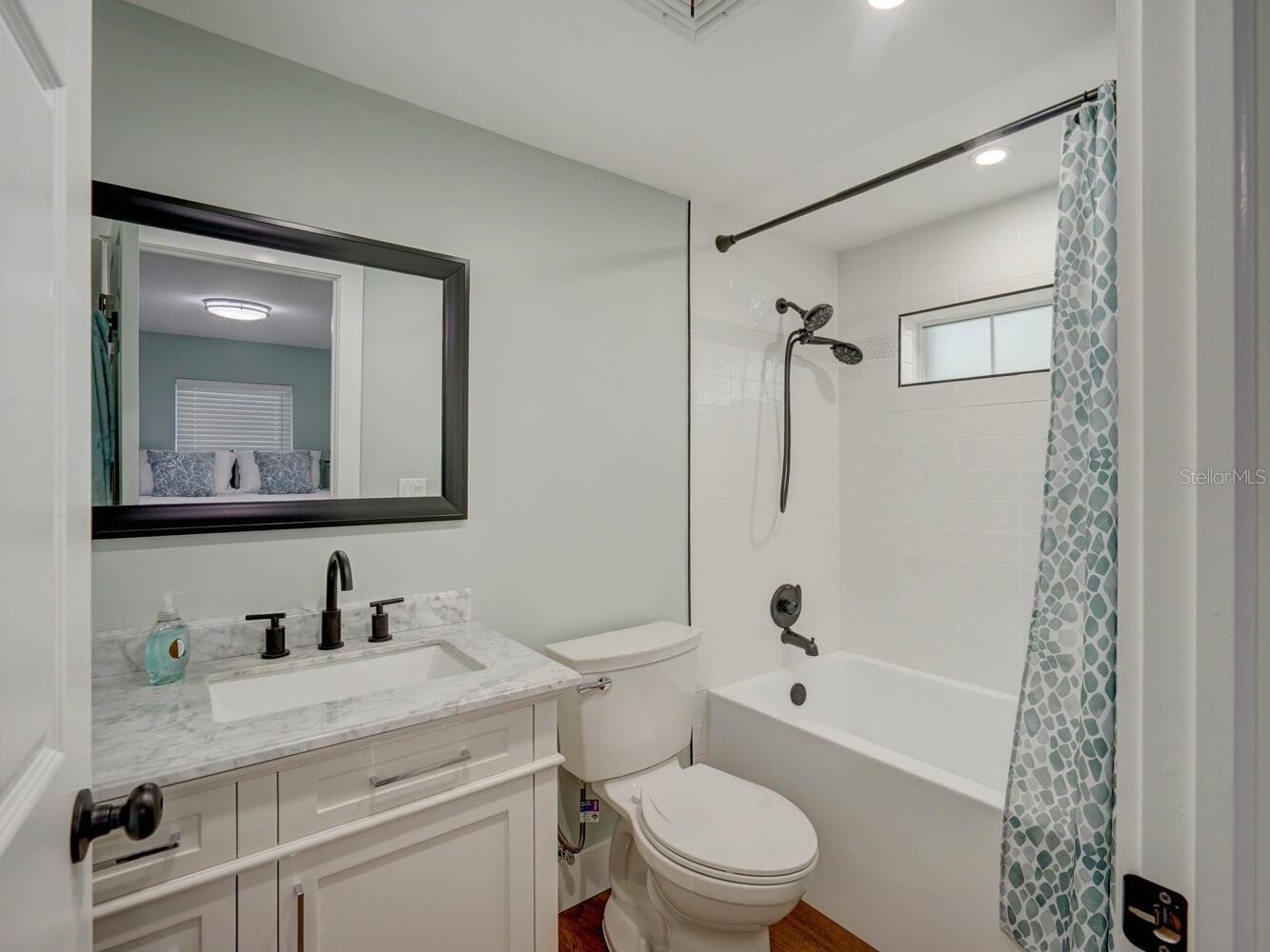 Image 22 of 66 For 6746 River Road