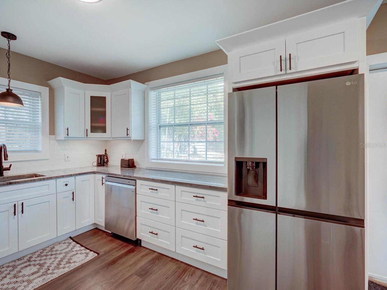 Image 41 of 66 For 6746 River Road