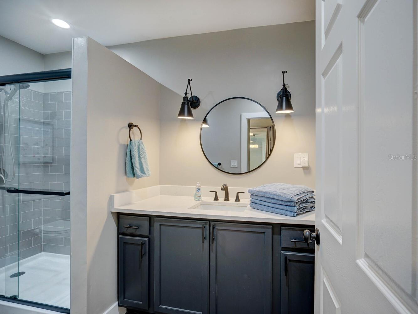 Image 46 of 66 For 6746 River Road