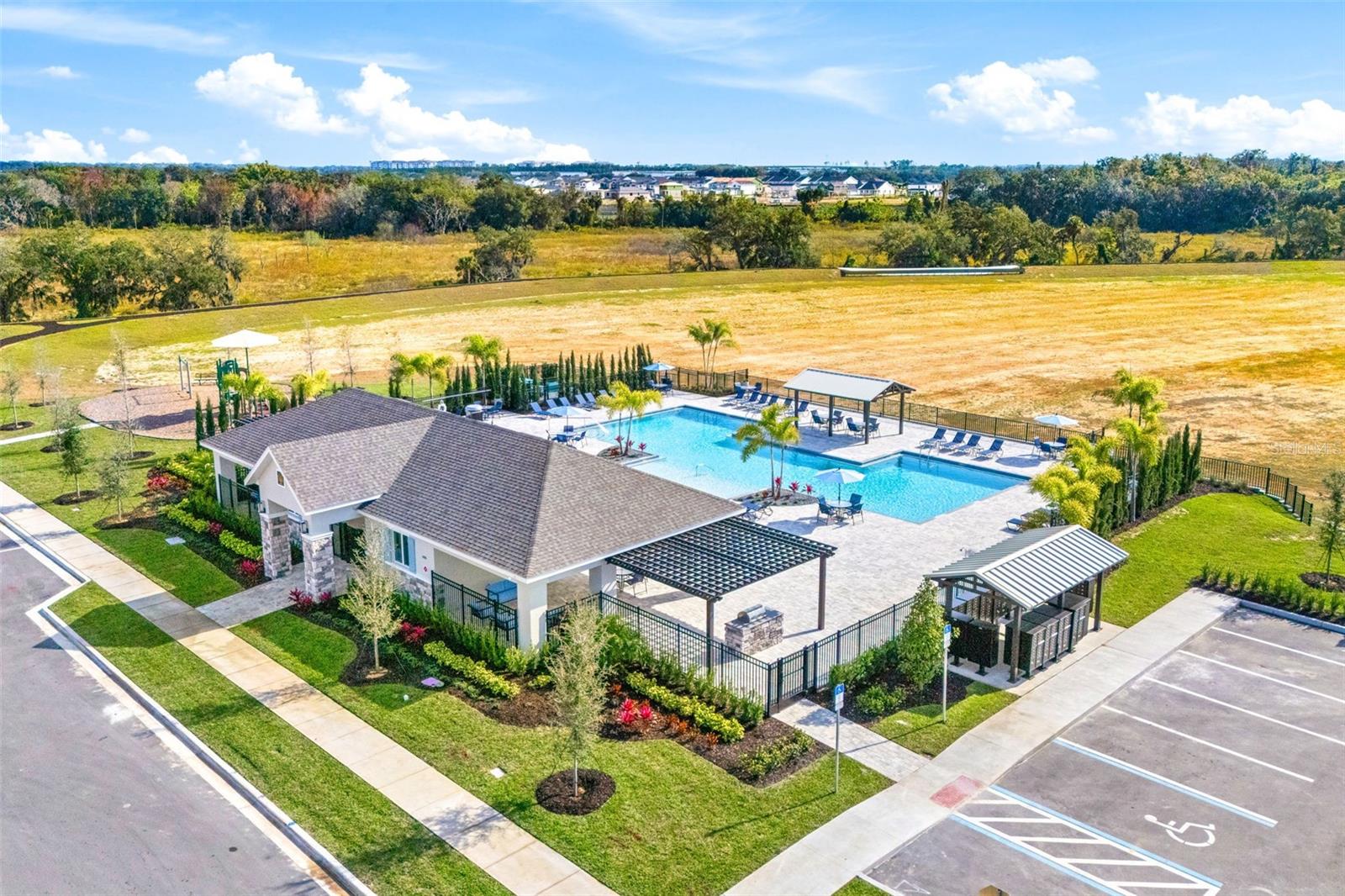 Image 24 of 27 For 703 Blissful Gardens Way