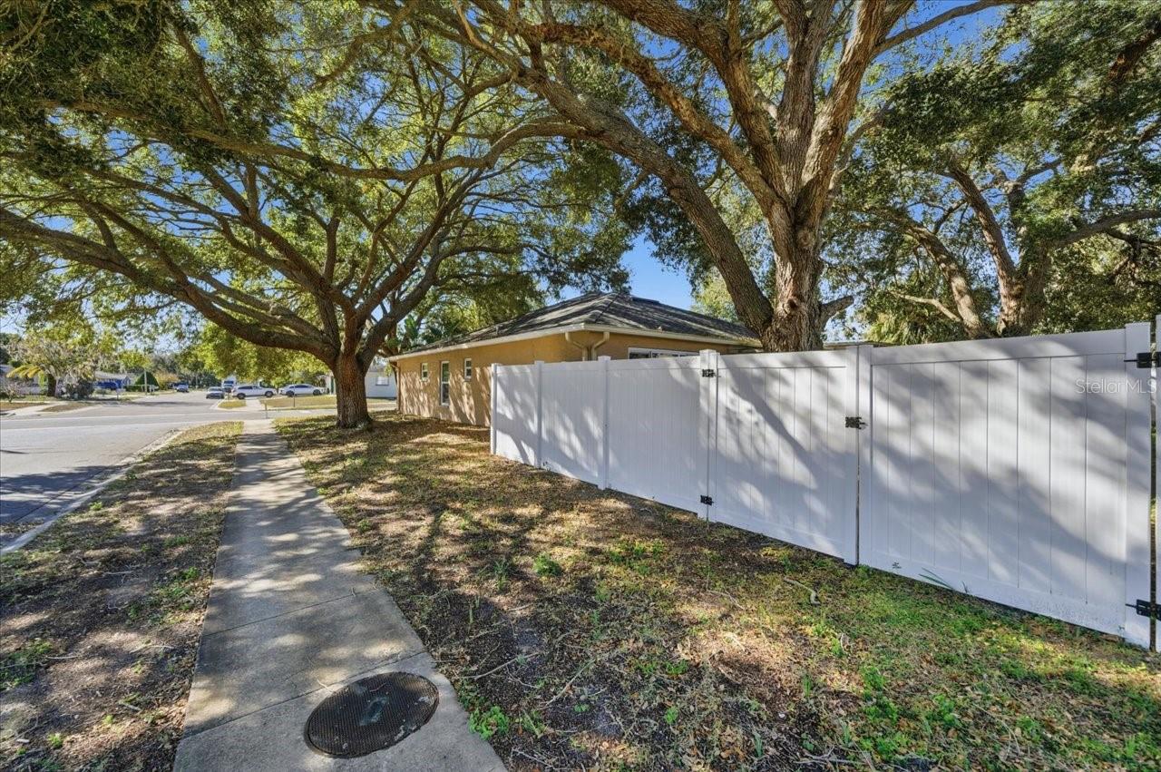 Image 36 of 38 For 6825 Kentucky Avenue