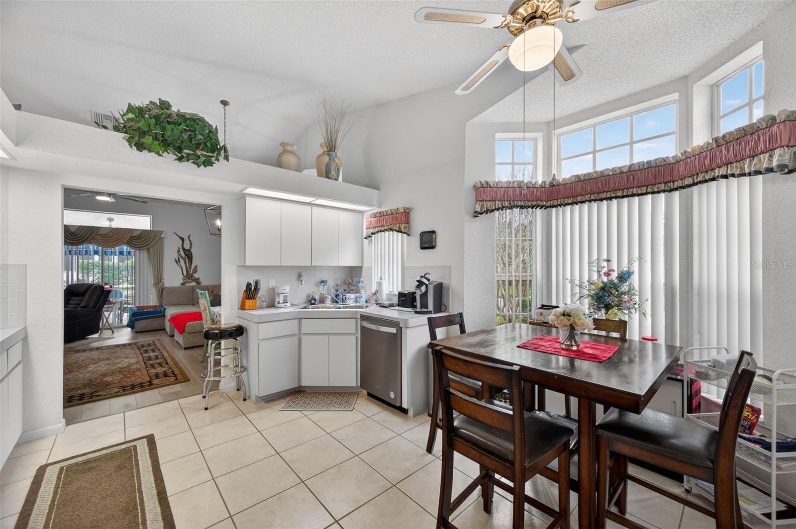 Image 16 of 56 For 9288 New Orleans Drive