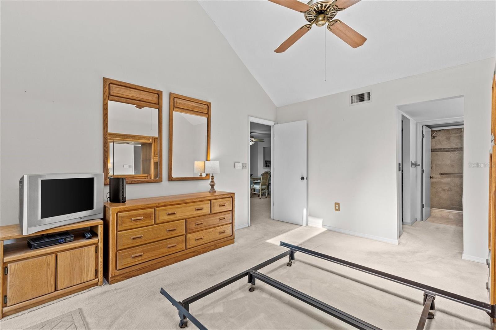 Image 23 of 43 For 5537 Sea Forest Drive 307