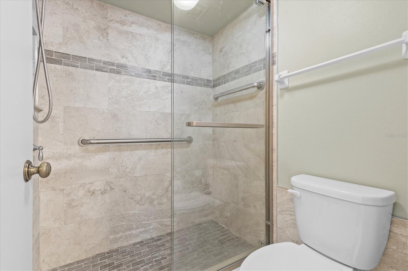 Image 25 of 43 For 5537 Sea Forest Drive 307