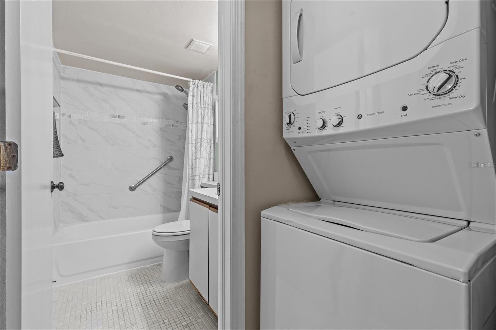 Image 30 of 43 For 5537 Sea Forest Drive 307