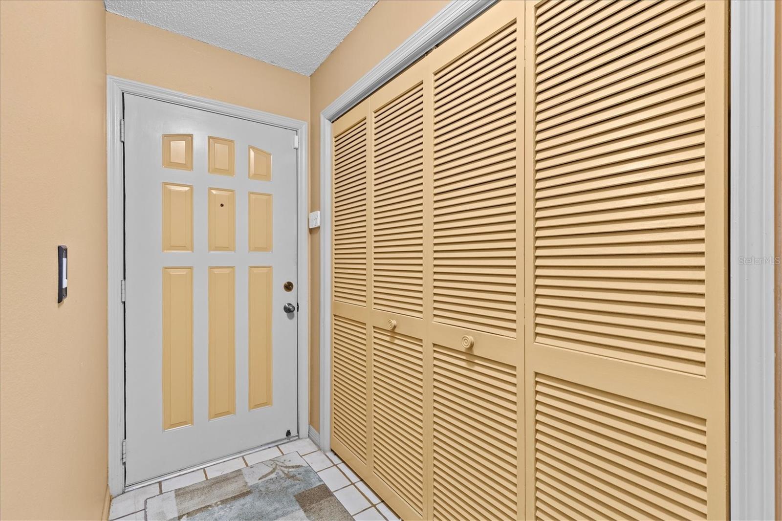 Image 5 of 43 For 5537 Sea Forest Drive 307