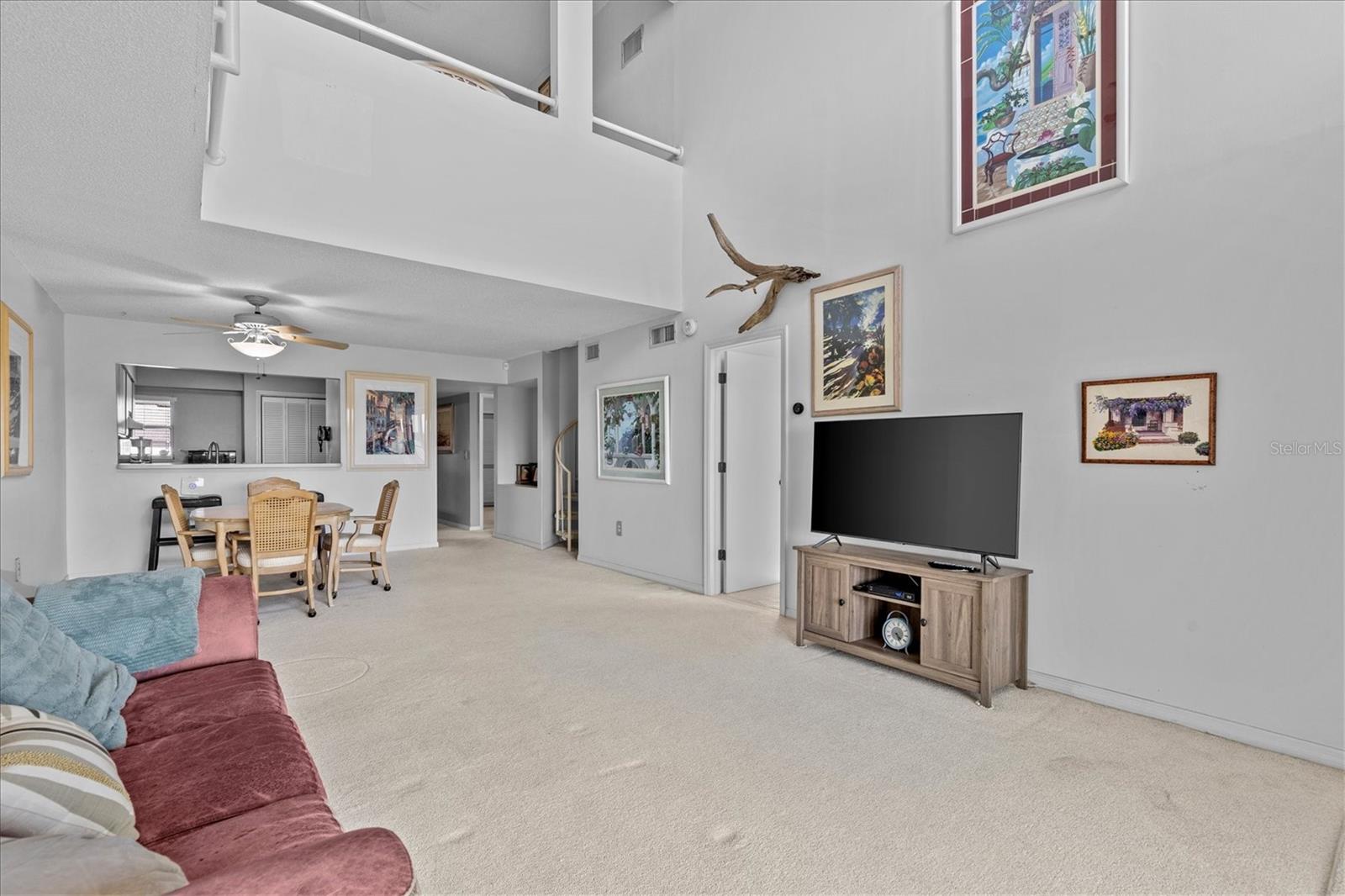 Image 10 of 45 For 5537 Sea Forest Drive 307