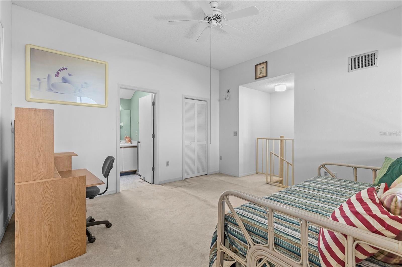 Image 33 of 45 For 5537 Sea Forest Drive 307