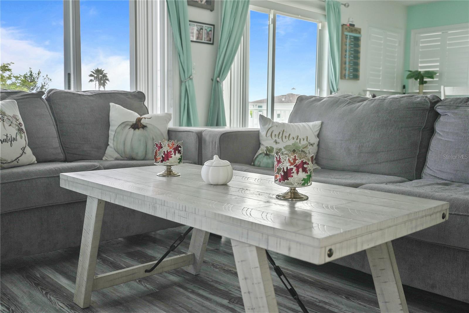 Image 8 of 33 For 3423 Palometa Drive