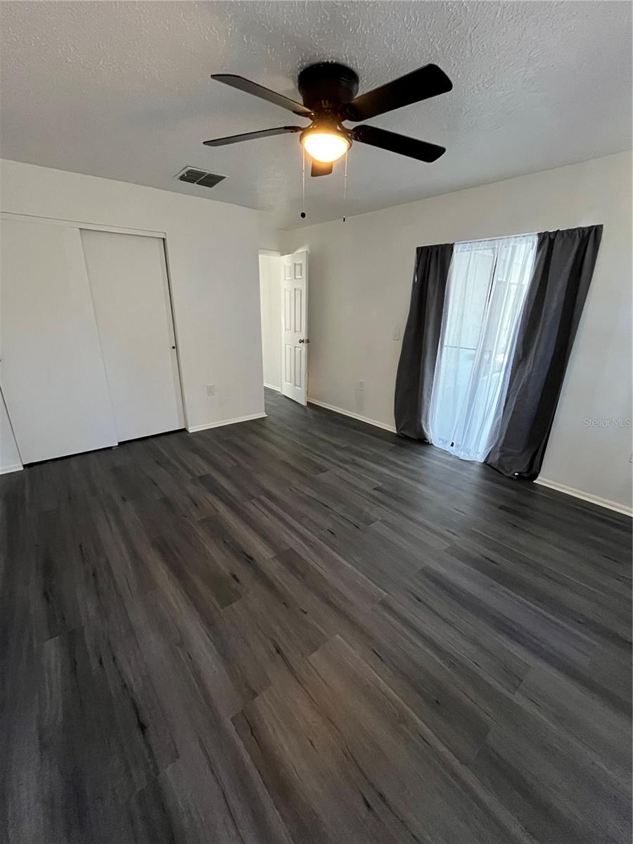 Image 23 of 34 For 5005 Muriel Lane