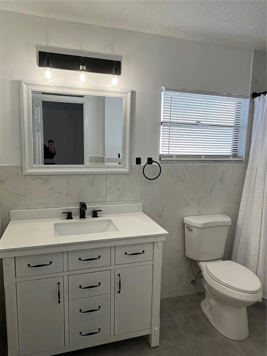 Image 28 of 34 For 5005 Muriel Lane