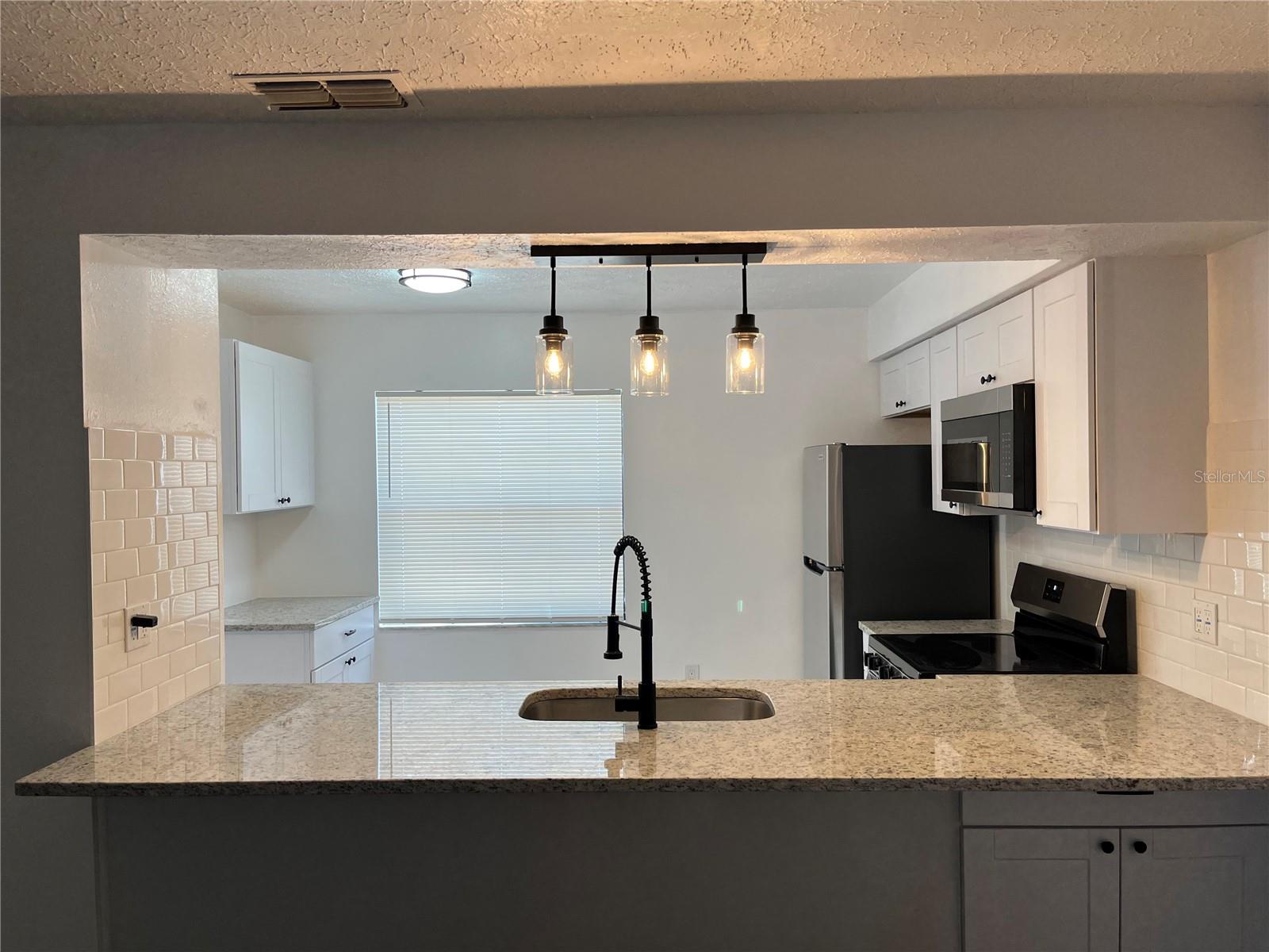 Image 8 of 34 For 5005 Muriel Lane