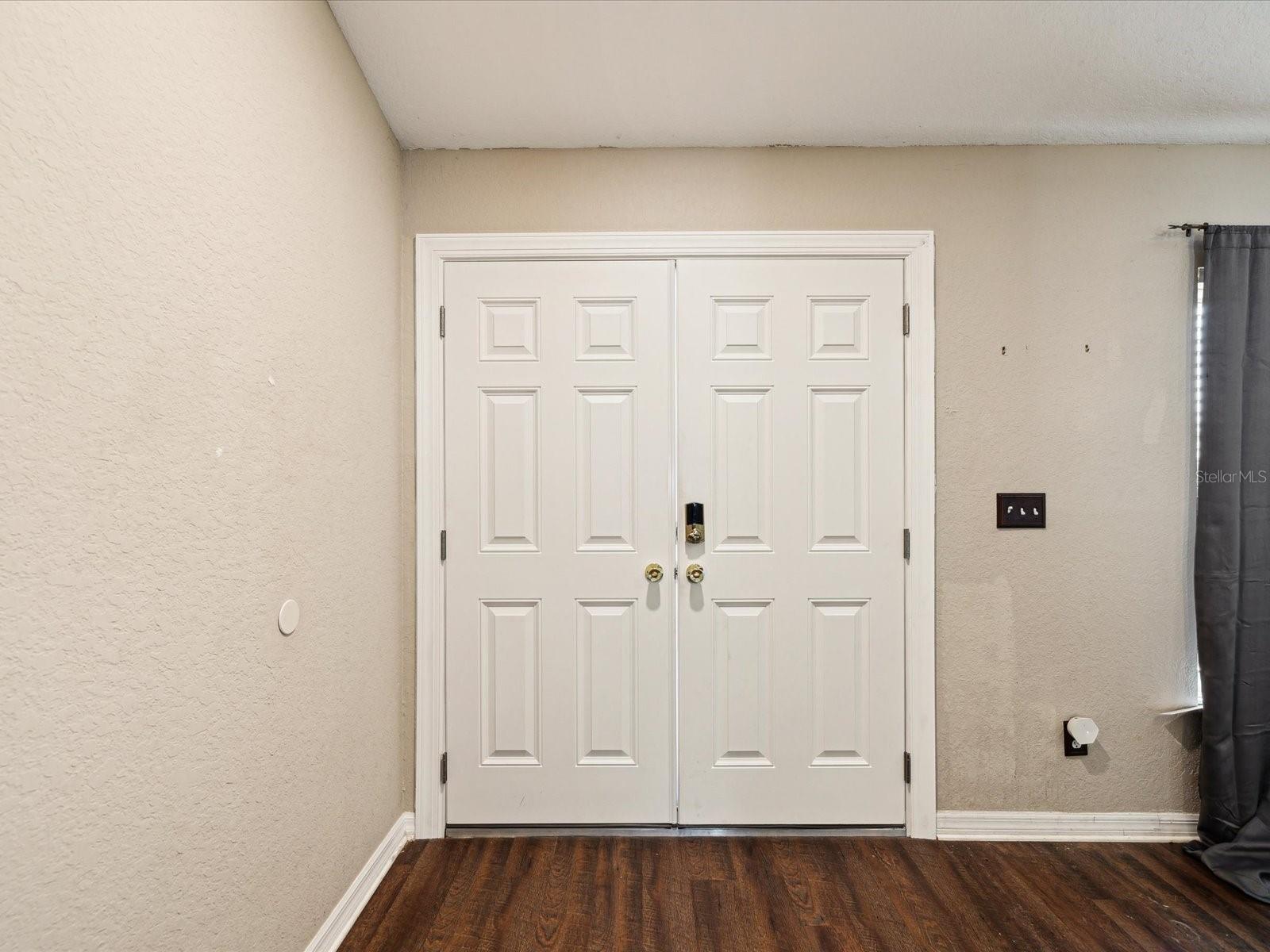 Image 19 of 46 For 5341 Birchwood Road