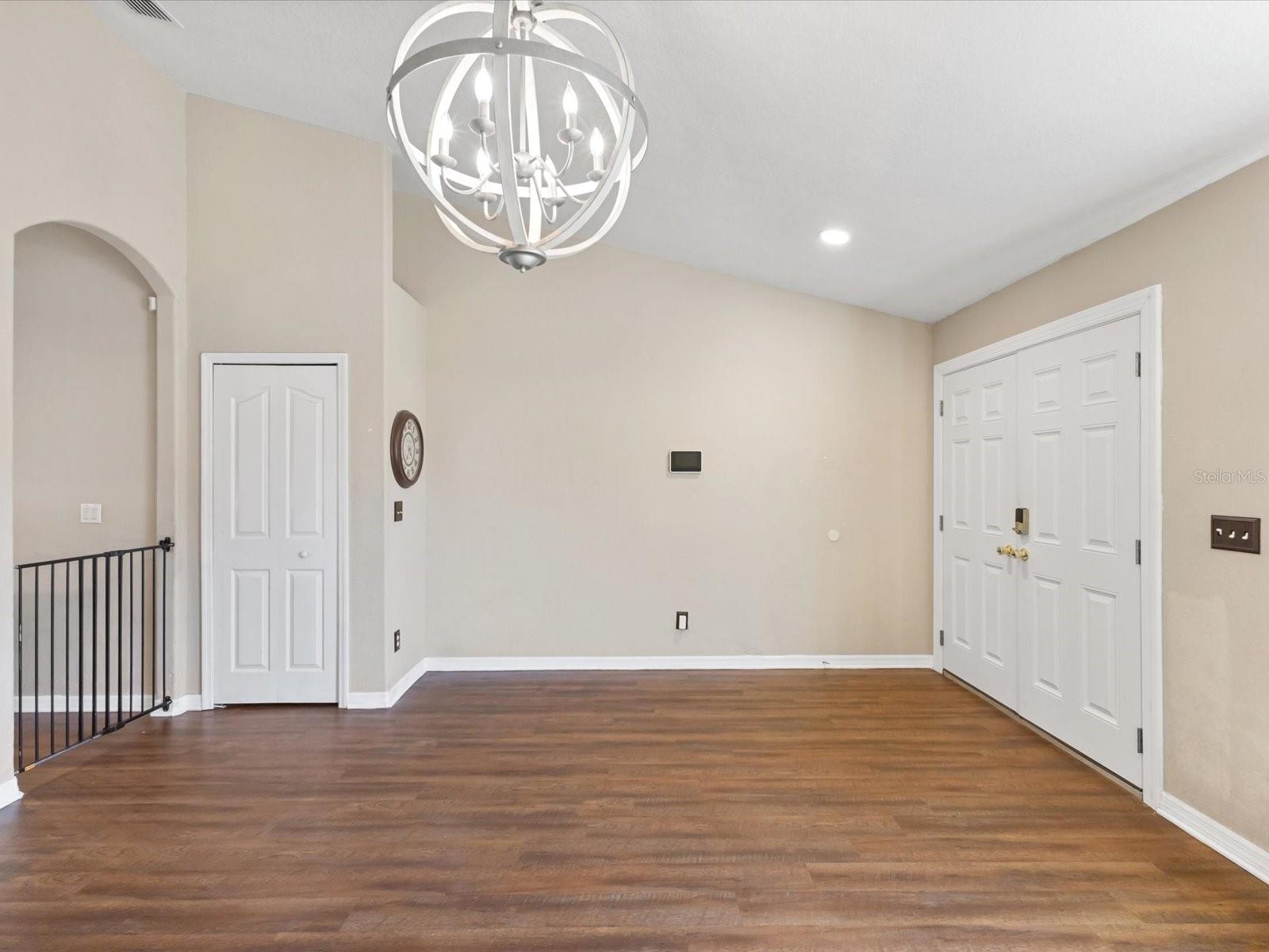 Image 22 of 46 For 5341 Birchwood Road