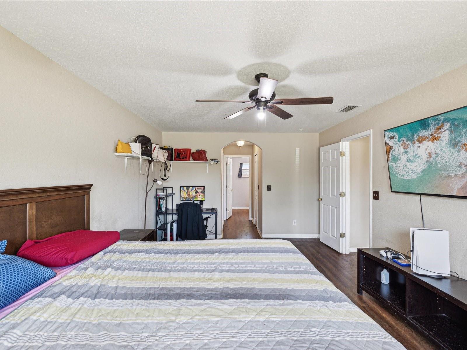 Image 25 of 46 For 5341 Birchwood Road