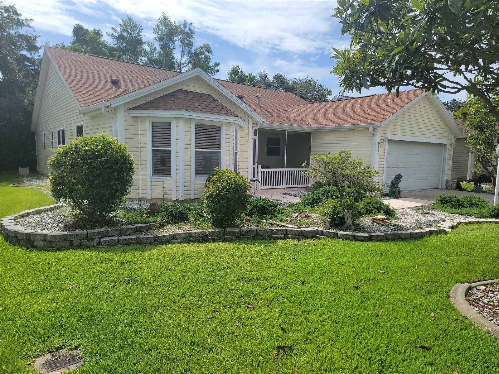 Image 2 of 39 For 1033 Oak Forest Drive