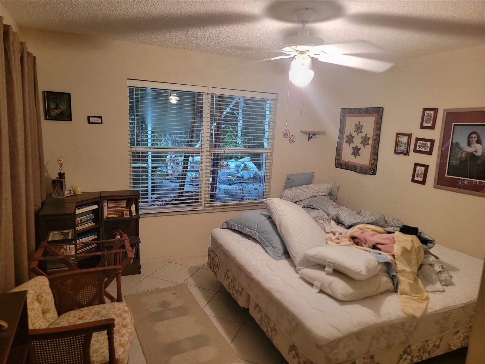 Image 27 of 39 For 1033 Oak Forest Drive