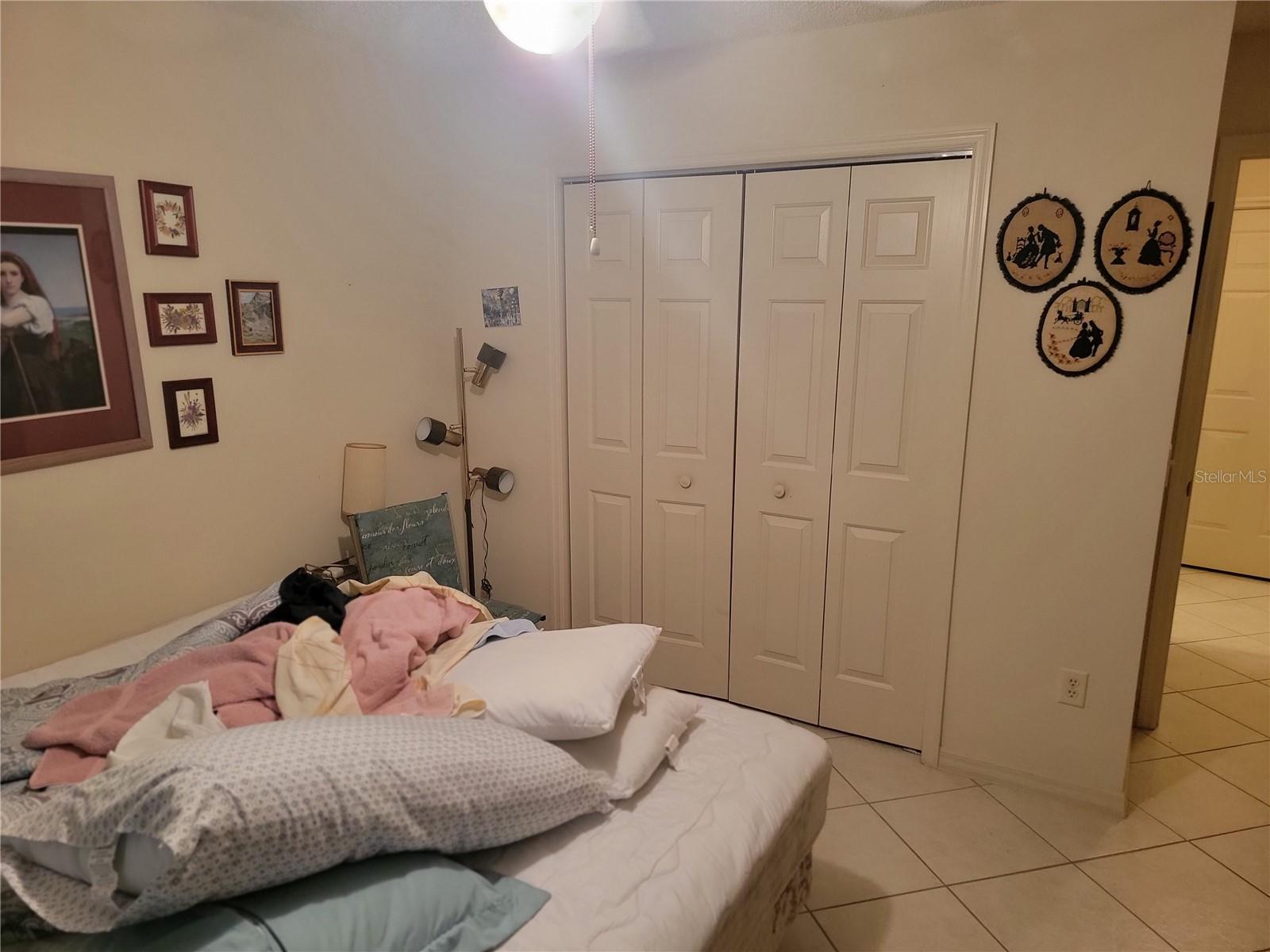 Image 28 of 39 For 1033 Oak Forest Drive