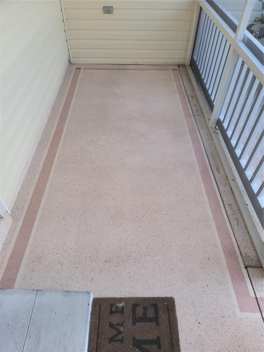 Image 7 of 39 For 1033 Oak Forest Drive