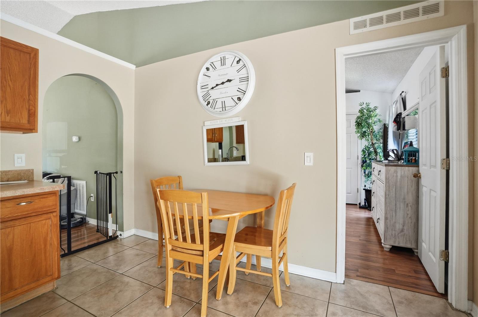 Image 10 of 34 For 6110 Lyon Road