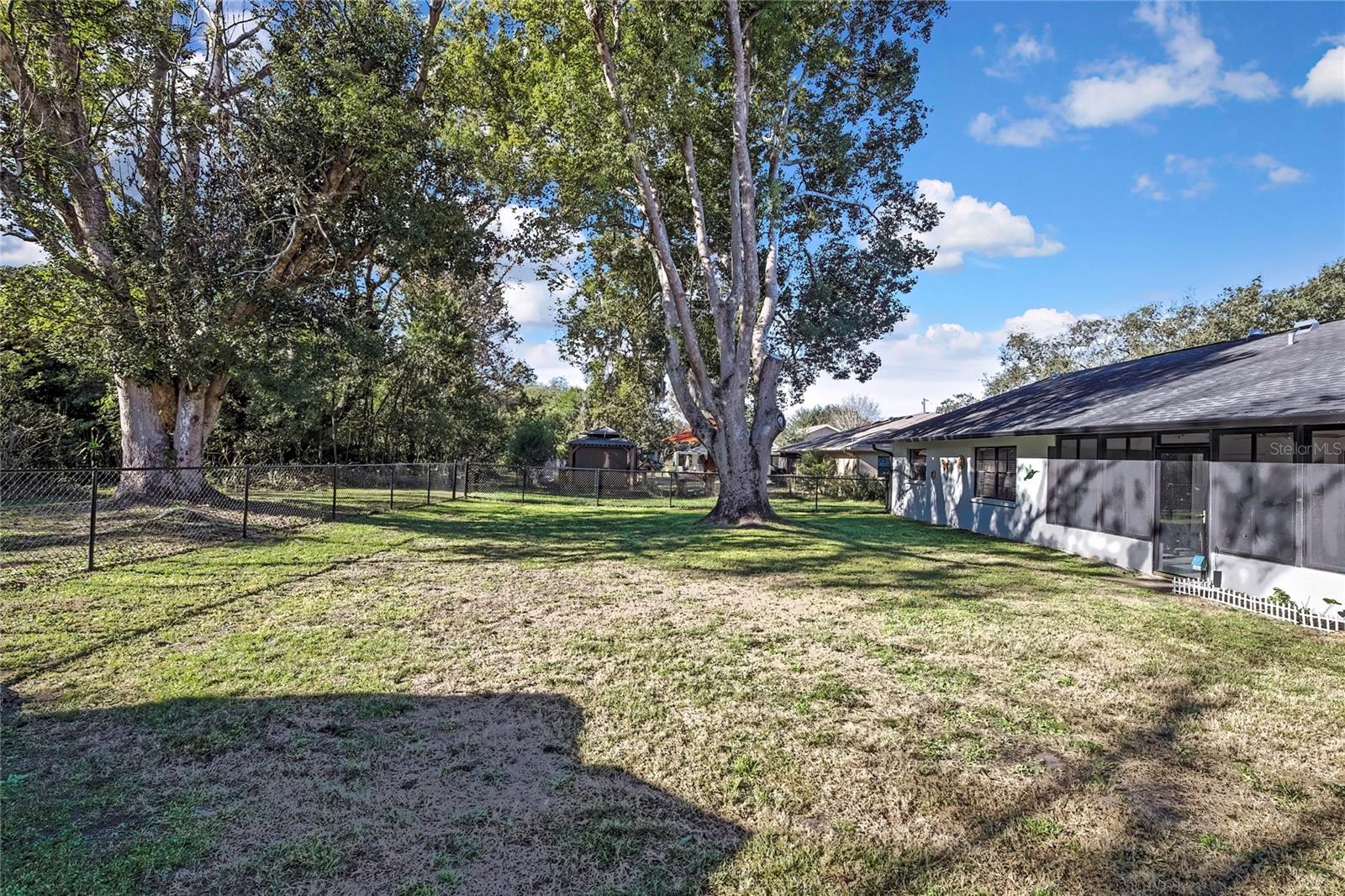 Image 35 of 53 For 2274 Danforth Road