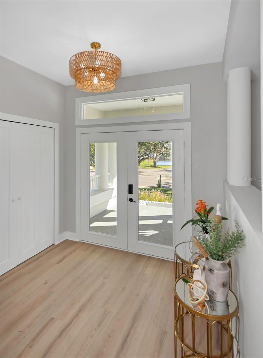 Image 18 of 89 For 6015 Barefoot Court