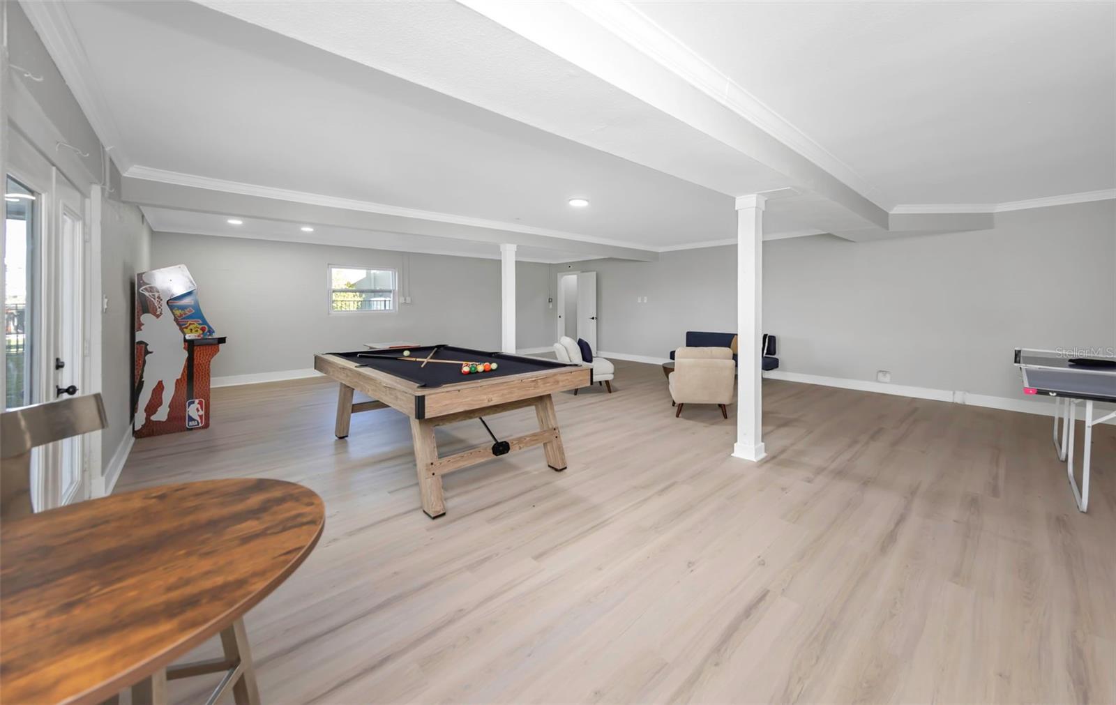 Image 37 of 89 For 6015 Barefoot Court